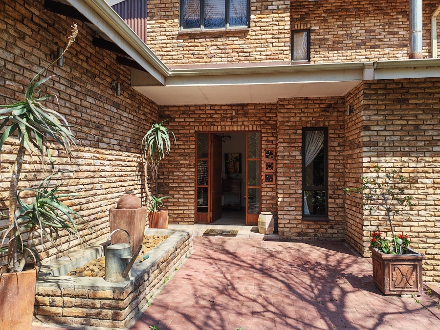 4 Bedroom Property for Sale in Parys Free State